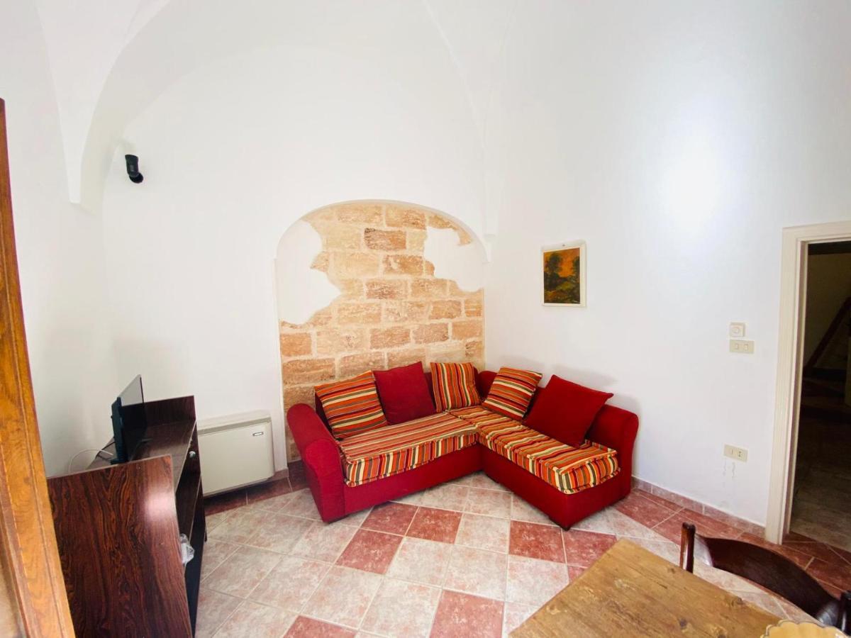 Corte Maggiore Apartment Castrignano del Capo Luaran gambar