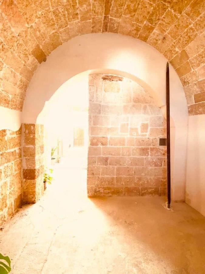 Corte Maggiore Apartment Castrignano del Capo Luaran gambar